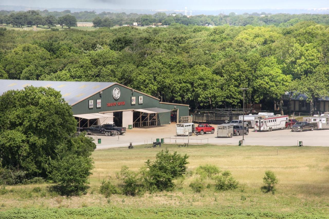 Hotel Nrs Event Center & Guest Ranch Decatur Esterno foto