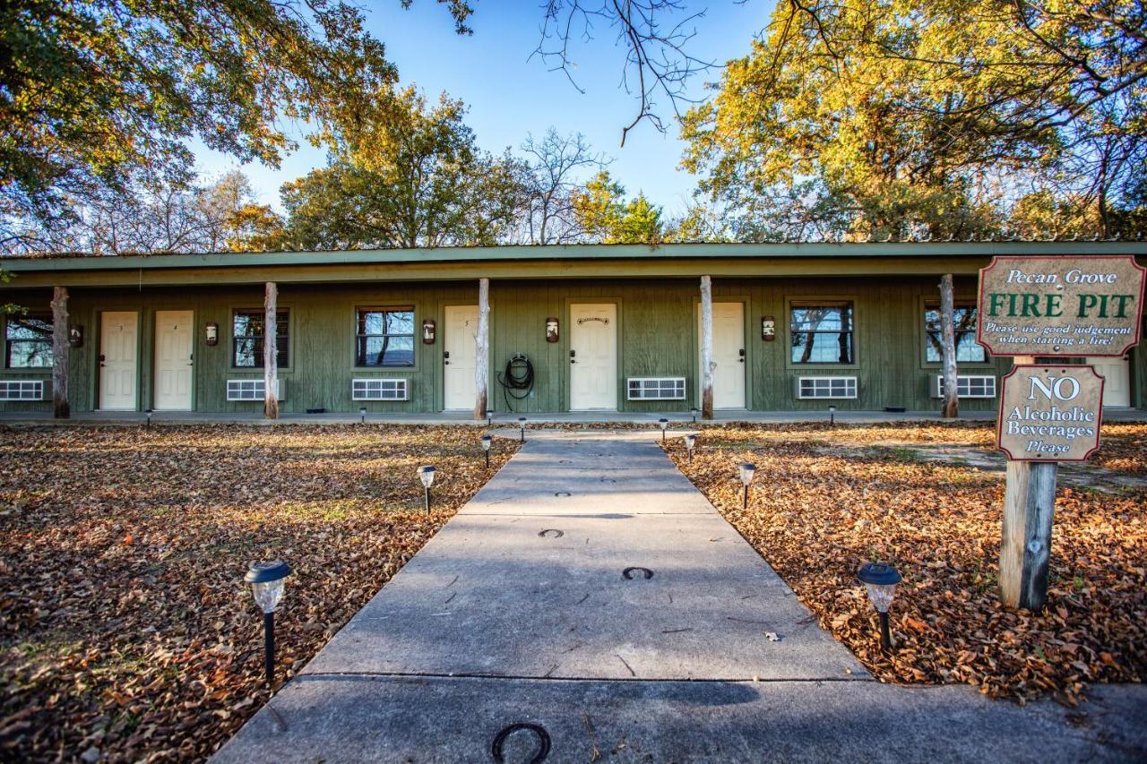 Hotel Nrs Event Center & Guest Ranch Decatur Esterno foto
