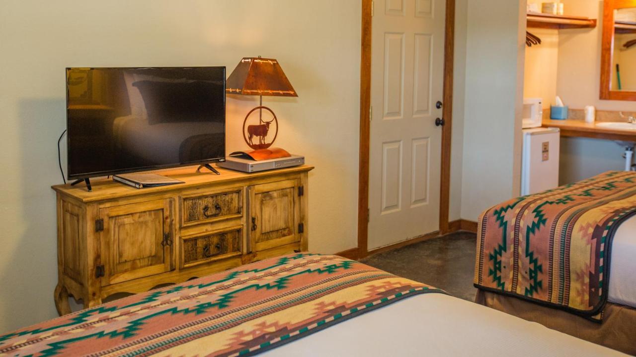 Hotel Nrs Event Center & Guest Ranch Decatur Esterno foto