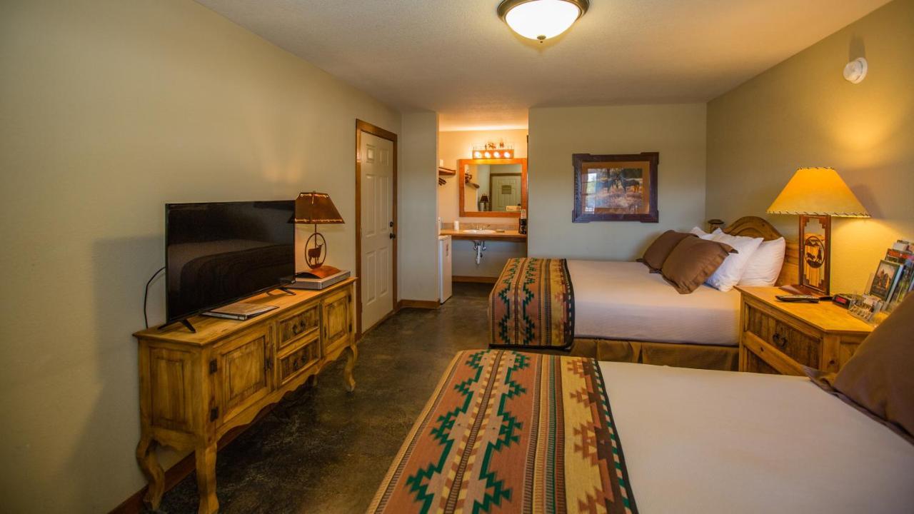 Hotel Nrs Event Center & Guest Ranch Decatur Esterno foto